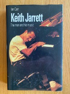 Ian Carr - Keith Jarrett Biographie Ian Carr - Keith Jarrett Biographie in english