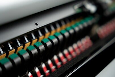 Detailfoto für die elektronische Klangabnahme.